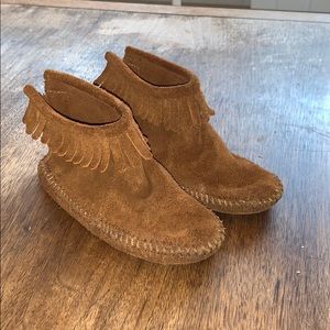 Toddler’s Brown Minnetonka Moccasins